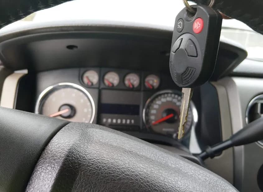 2009 FORD F-150 Used VIN 1FTPX14V69FA52989 – front exterior 2009 FORD F-150 Used VIN 1FTPX14V69FA52989 – front exterior