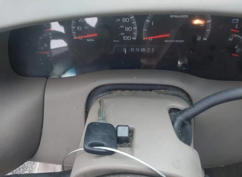 2001 FORD F-150 Used VIN 1FTRW08L81KE30191 – photo 11 2001 FORD F-150 Used VIN 1FTRW08L81KE30191 – photo 11