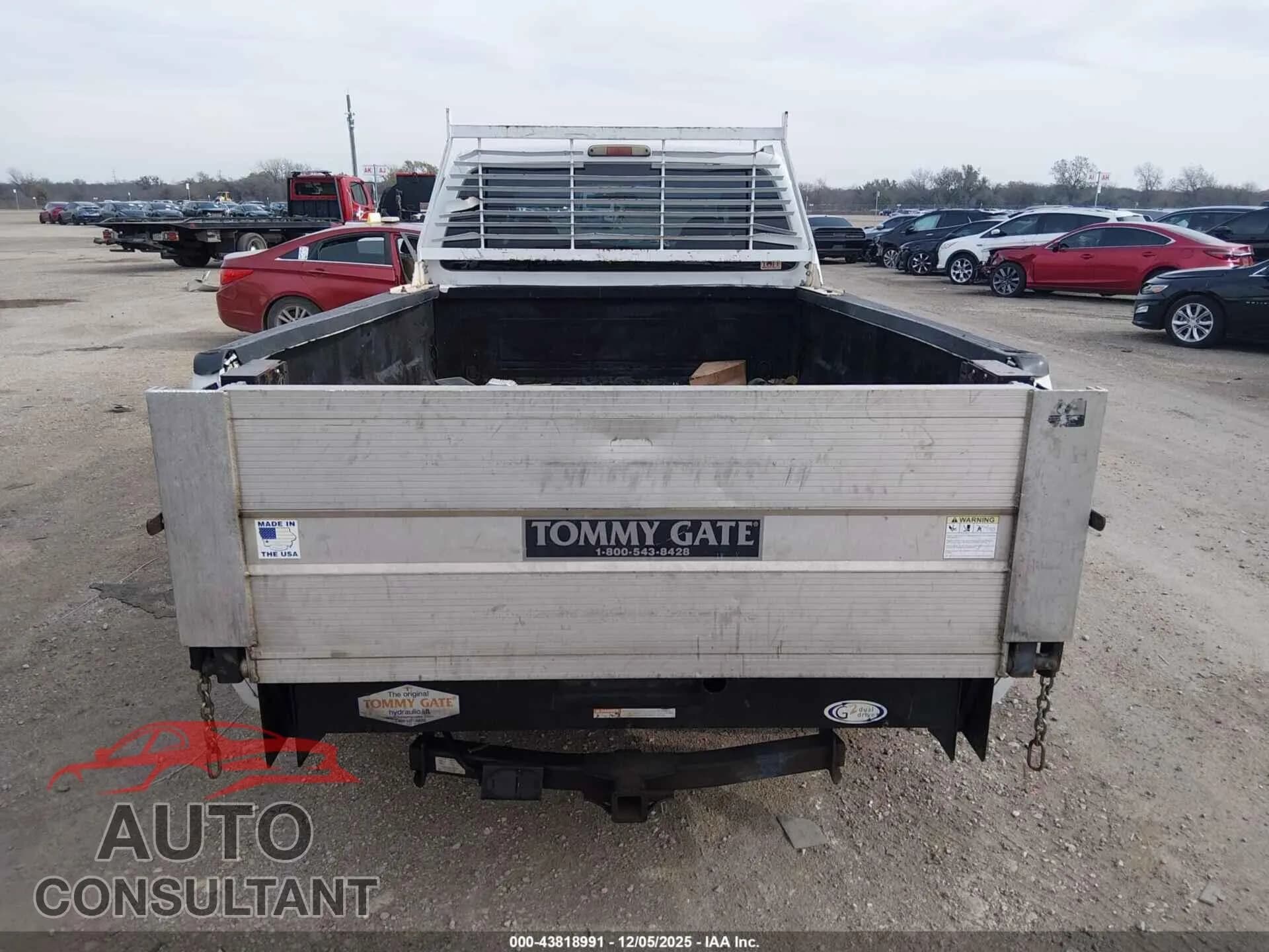 2009 FORD F-250 Damaged VIN 1FTSW20569EA38895 – photo 16 2009 FORD F-250 Damaged VIN 1FTSW20569EA38895 – photo 16