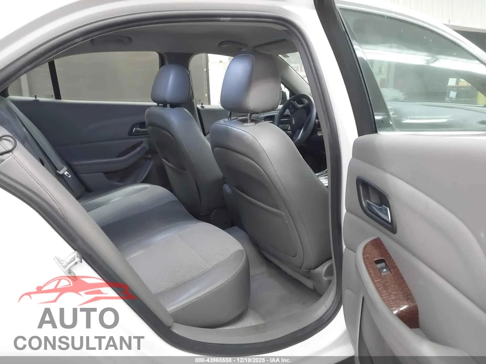 2013 CHEVROLET MALIBU Damaged VIN 1G11D5RR5DF121237 – undercarriage 2013 CHEVROLET MALIBU Damaged VIN 1G11D5RR5DF121237 – undercarriage