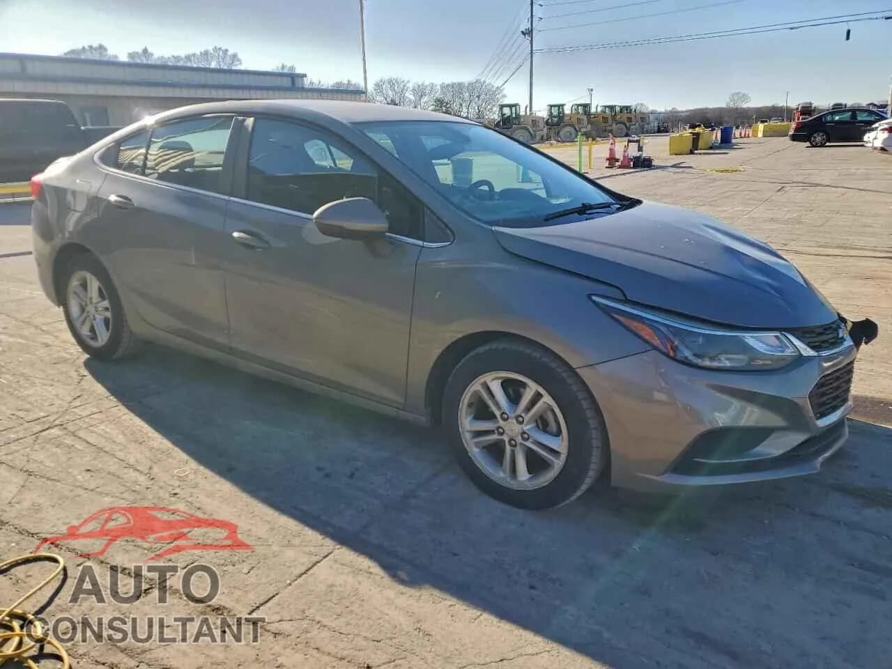 2017 CHEVROLET CRUZE Damaged VIN 1G1BE5SM7H7258728 – dashboard 2017 CHEVROLET CRUZE Damaged VIN 1G1BE5SM7H7258728 – dashboard