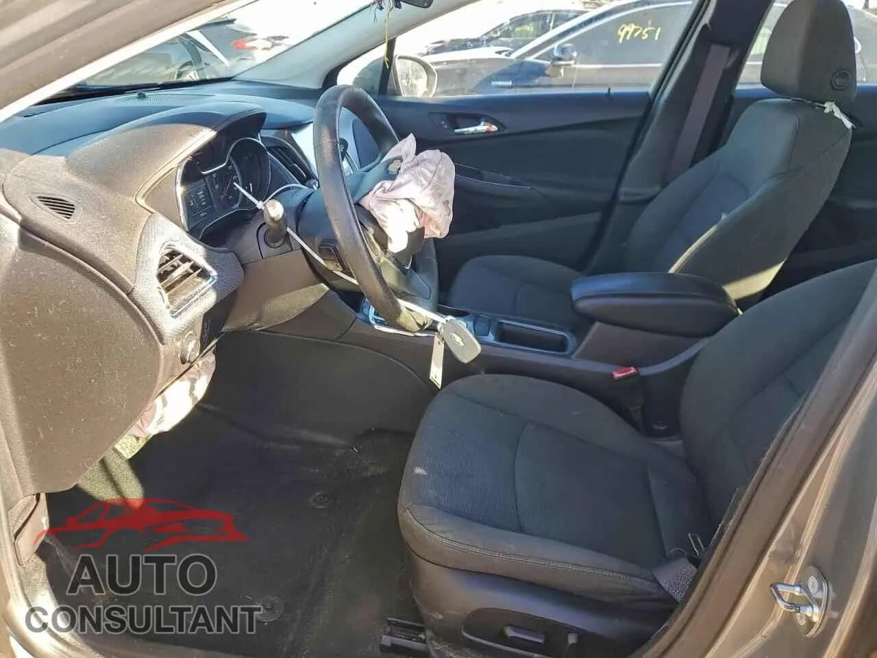 2017 CHEVROLET CRUZE Damaged VIN 1G1BE5SM7H7258728 – exterior detail 2017 CHEVROLET CRUZE Damaged VIN 1G1BE5SM7H7258728 – exterior detail