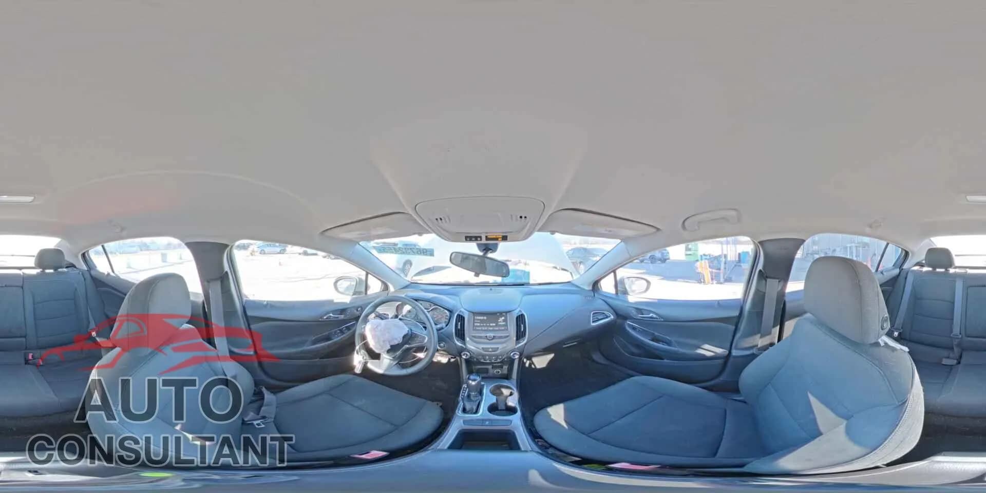 2017 CHEVROLET CRUZE Damaged VIN 1G1BE5SM7H7258728 – photo 14 2017 CHEVROLET CRUZE Damaged VIN 1G1BE5SM7H7258728 – photo 14