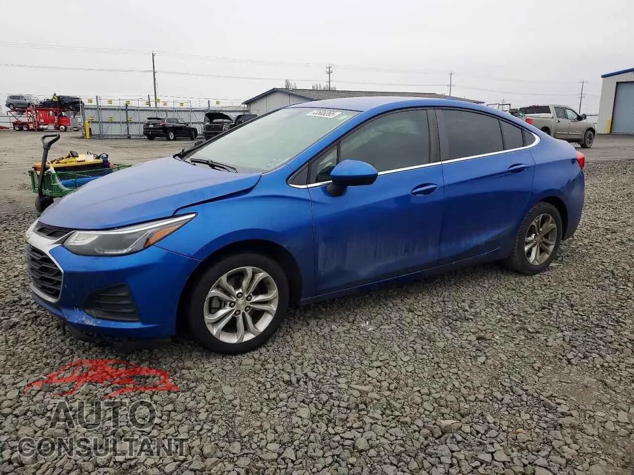 2019 CHEVROLET CRUZE Damaged VIN 1G1BE5SMXK7137733 – front exterior 2019 CHEVROLET CRUZE Damaged VIN 1G1BE5SMXK7137733 – front exterior
