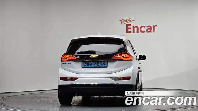 2019 Chevrolet Bolt EV EV Premier Sold VIN 1G1F76E00K4121097 – interior seats 2019 Chevrolet Bolt EV EV Premier Sold VIN 1G1F76E00K4121097 – interior seats