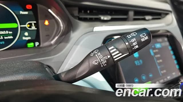 2019 Chevrolet Bolt EV EV LT DLX Sold VIN 1G1F76E03K4140176 – interior seats 2019 Chevrolet Bolt EV EV LT DLX Sold VIN 1G1F76E03K4140176 – interior seats