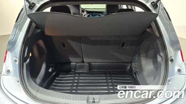 2018 Chevrolet Bolt EV EV Premier Sold VIN 1G1F76E04J4133767 – trunk area 2018 Chevrolet Bolt EV EV Premier Sold VIN 1G1F76E04J4133767 – trunk area