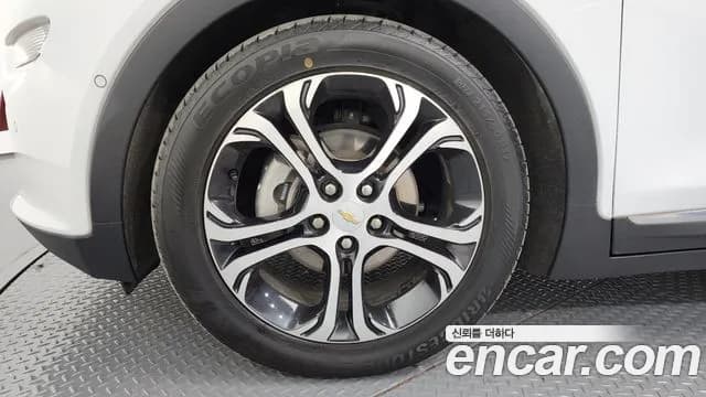 2021 Chevrolet Bolt EV EV Premier Sold VIN 1G1F76E09M4106102 – interior seats 2021 Chevrolet Bolt EV EV Premier Sold VIN 1G1F76E09M4106102 – interior seats