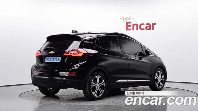 2021 Chevrolet Bolt EV EV Premier Sold VIN 1G1F76E09M4111610 – front exterior 2021 Chevrolet Bolt EV EV Premier Sold VIN 1G1F76E09M4111610 – front exterior