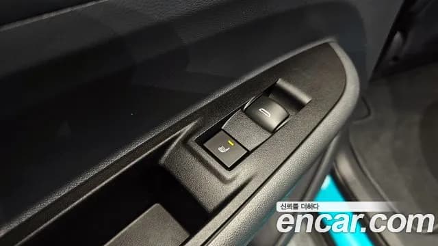 2021 Chevrolet Bolt EV EV Premier Sold VIN 1G1F76E0XM4110921 – side profile 2021 Chevrolet Bolt EV EV Premier Sold VIN 1G1F76E0XM4110921 – side profile
