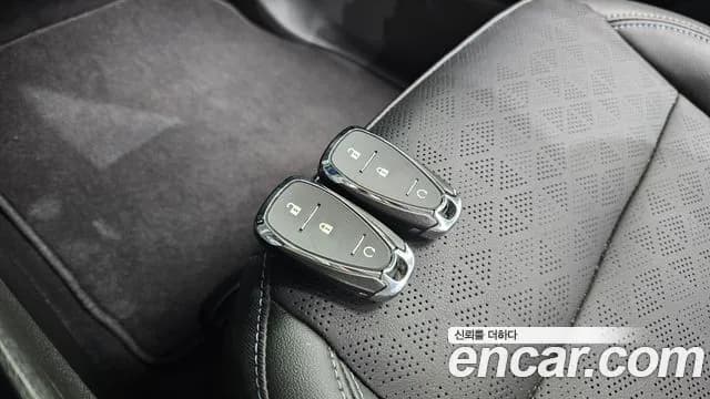 2022 Chevrolet New Bolt EV EV Premier Sold VIN 1G1F76S06N4107777 – exterior detail 2022 Chevrolet New Bolt EV EV Premier Sold VIN 1G1F76S06N4107777 – exterior detail