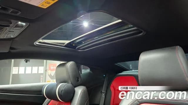 2019 Chevrolet The New Camaro SS 6.2 V8 Volcano Red Sold VIN 1G1F91R7NDBDBFFBB – exterior detail 2019 Chevrolet The New Camaro SS 6.2 V8 Volcano Red Sold VIN 1G1F91R7NDBDBFFBB – exterior detail
