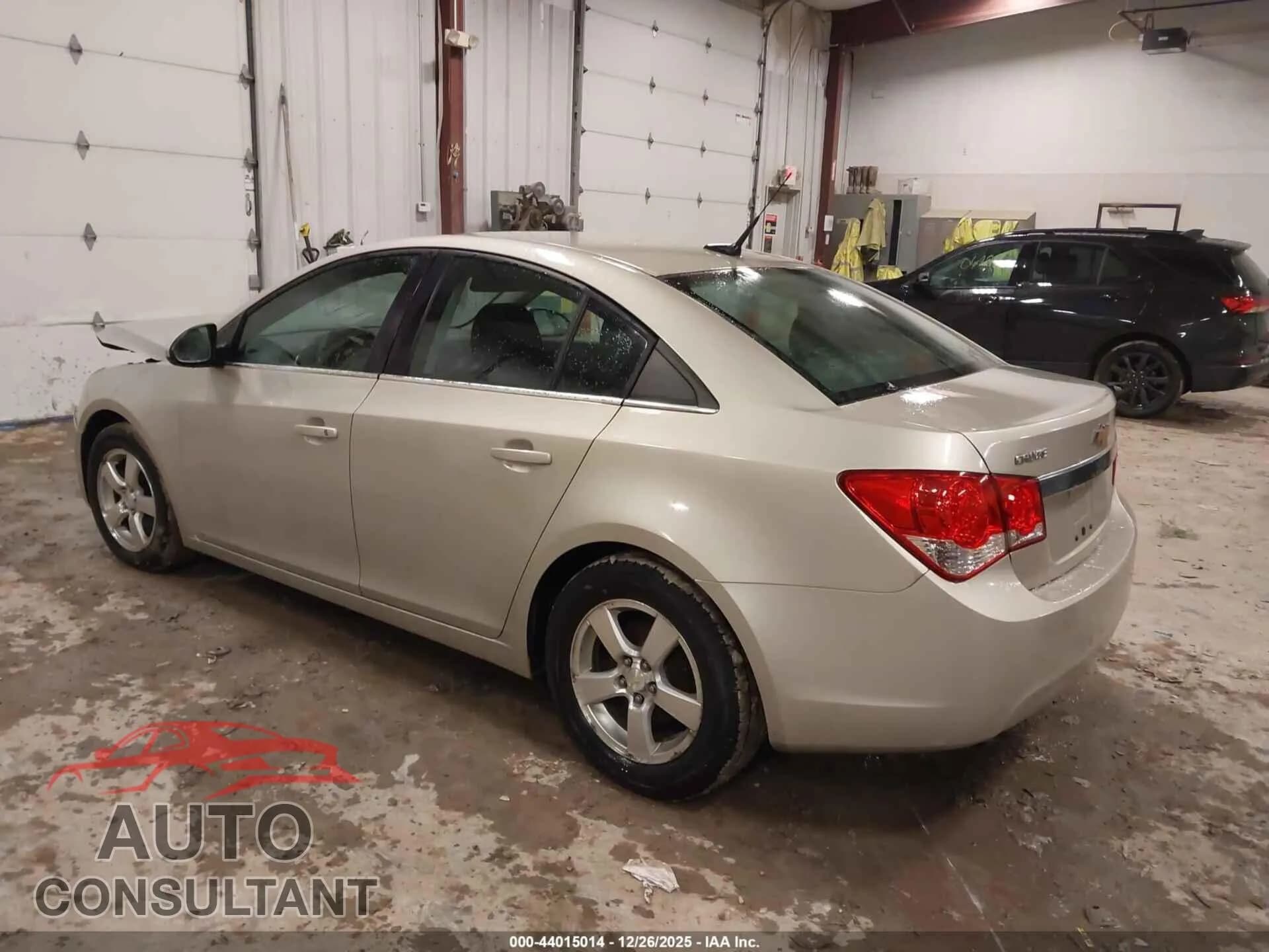 2014 CHEVROLET CRUZE Damaged VIN 1G1PC5SB4E7299226 – side profile 2014 CHEVROLET CRUZE Damaged VIN 1G1PC5SB4E7299226 – side profile
