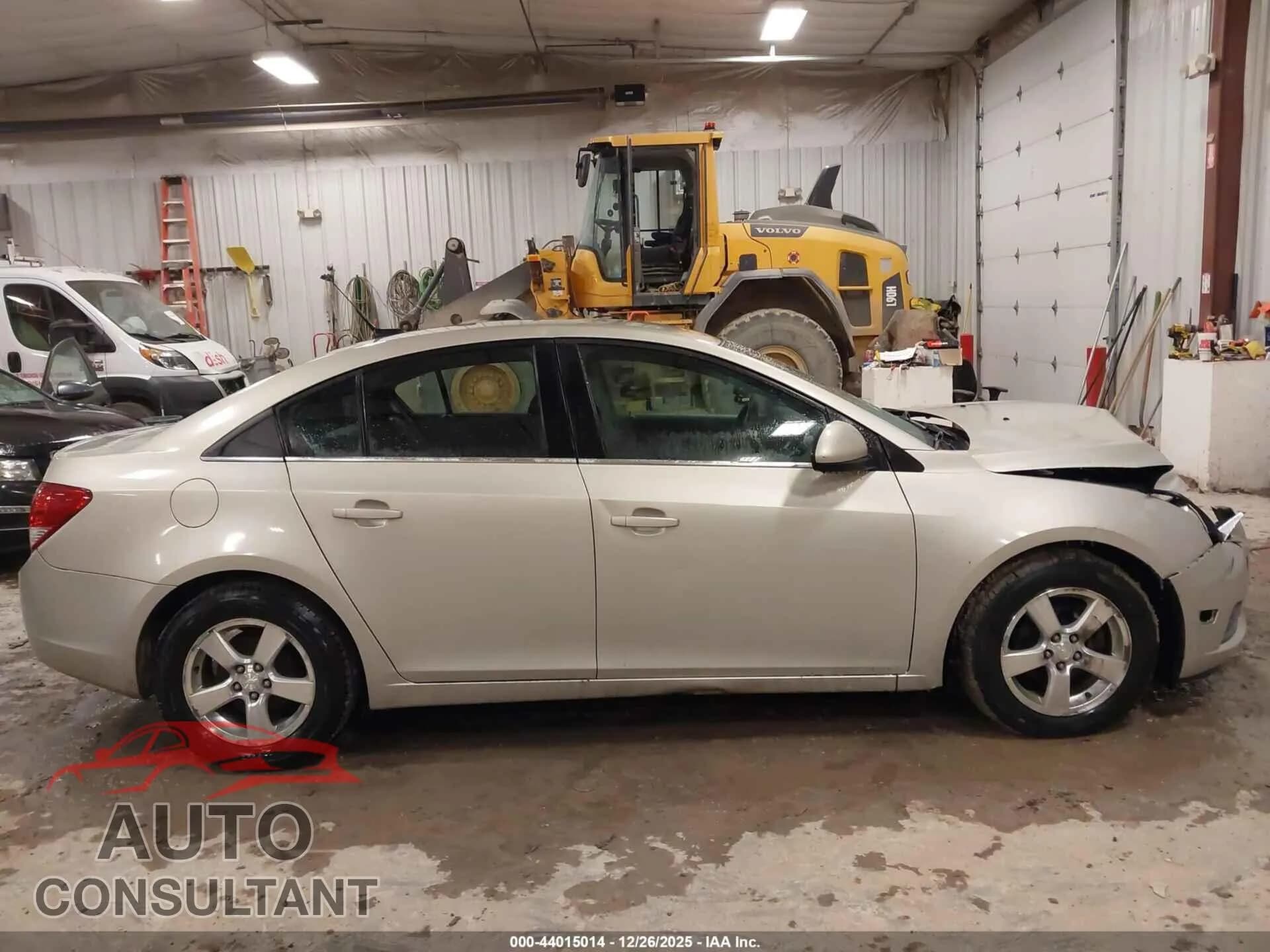 2014 CHEVROLET CRUZE Damaged VIN 1G1PC5SB4E7299226 – photo 13 2014 CHEVROLET CRUZE Damaged VIN 1G1PC5SB4E7299226 – photo 13