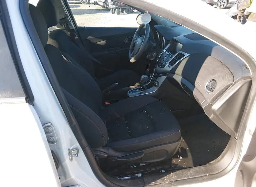 2016 CHEVROLET Cruze Limited Used VIN 1G1PE5SB3G7230315 – dashboard 2016 CHEVROLET Cruze Limited Used VIN 1G1PE5SB3G7230315 – dashboard