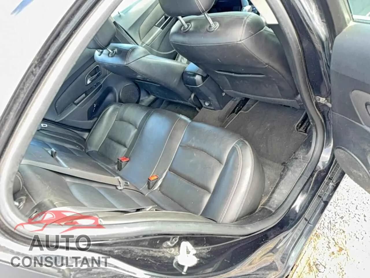 2014 CHEVROLET CRUZE Used VIN 1G1PE5SBXE7398322 – engine bay 2014 CHEVROLET CRUZE Used VIN 1G1PE5SBXE7398322 – engine bay