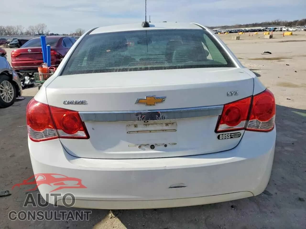 2016 CHEVROLET CRUZE Damaged VIN 1G1PG5SB1G7102505 – engine bay 2016 CHEVROLET CRUZE Damaged VIN 1G1PG5SB1G7102505 – engine bay