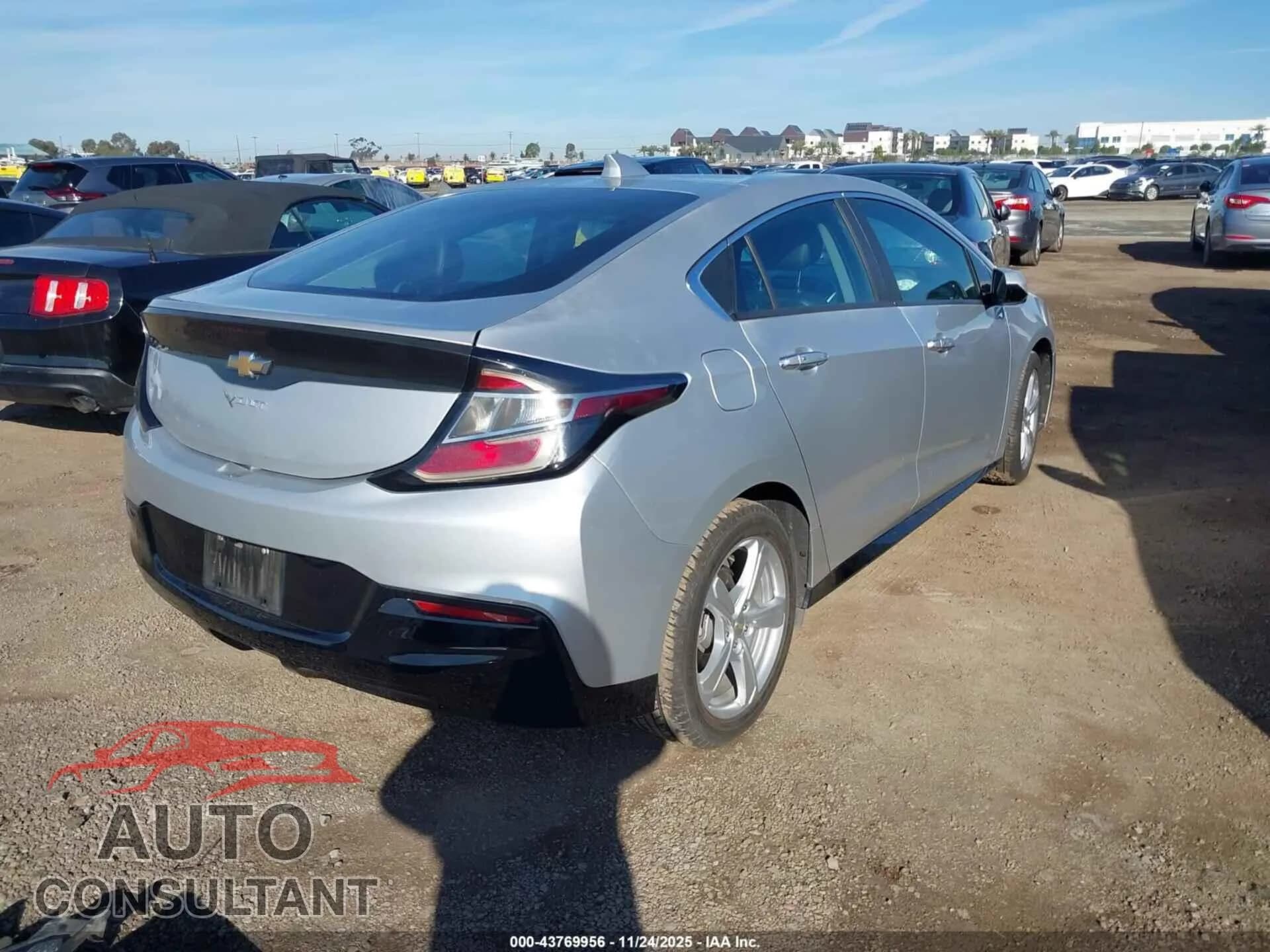 2017 CHEVROLET VOLT Damaged VIN 1G1RC6S52HU159108 – dashboard 2017 CHEVROLET VOLT Damaged VIN 1G1RC6S52HU159108 – dashboard