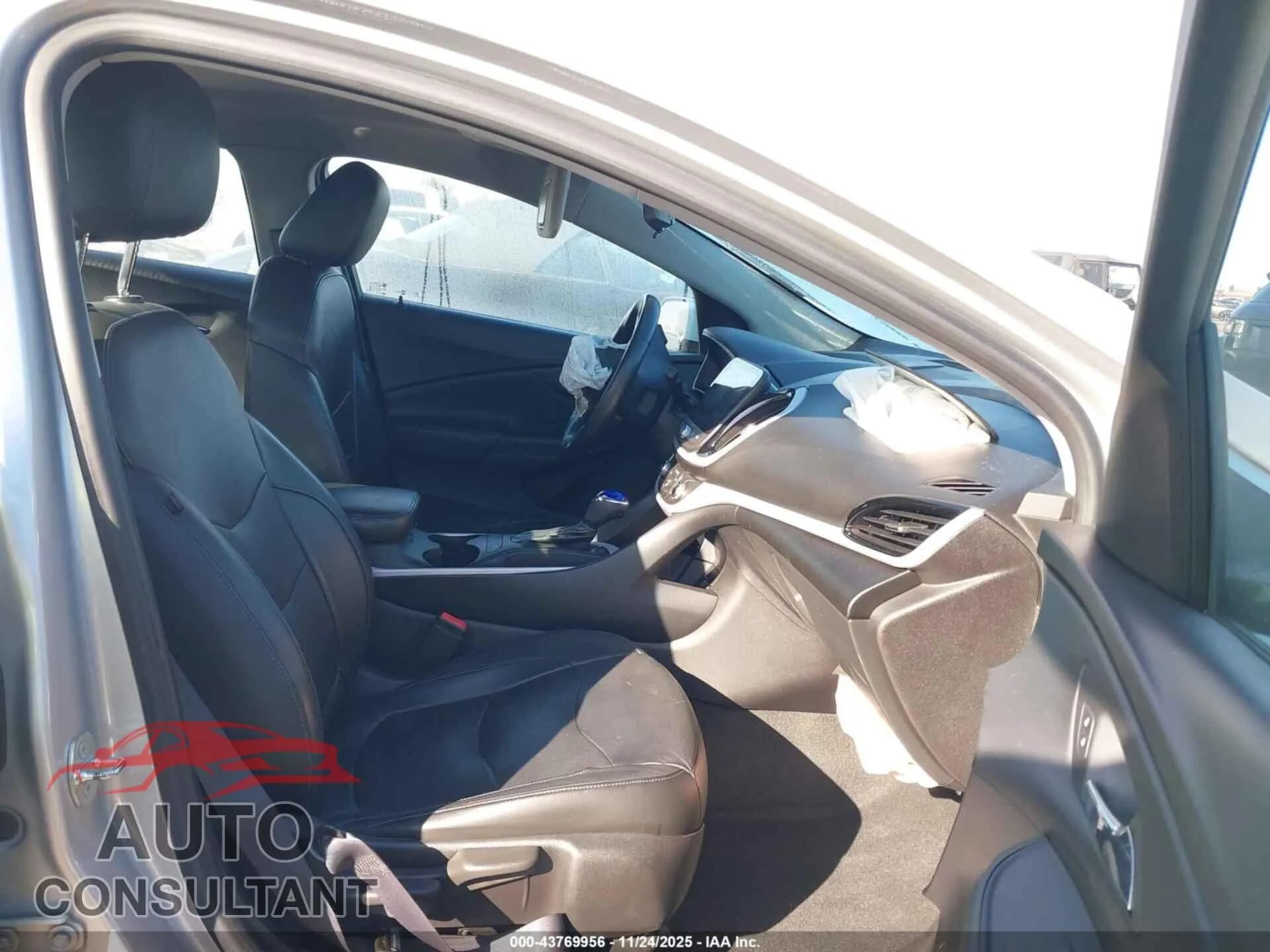 2017 CHEVROLET VOLT Damaged VIN 1G1RC6S52HU159108 – interior seats 2017 CHEVROLET VOLT Damaged VIN 1G1RC6S52HU159108 – interior seats