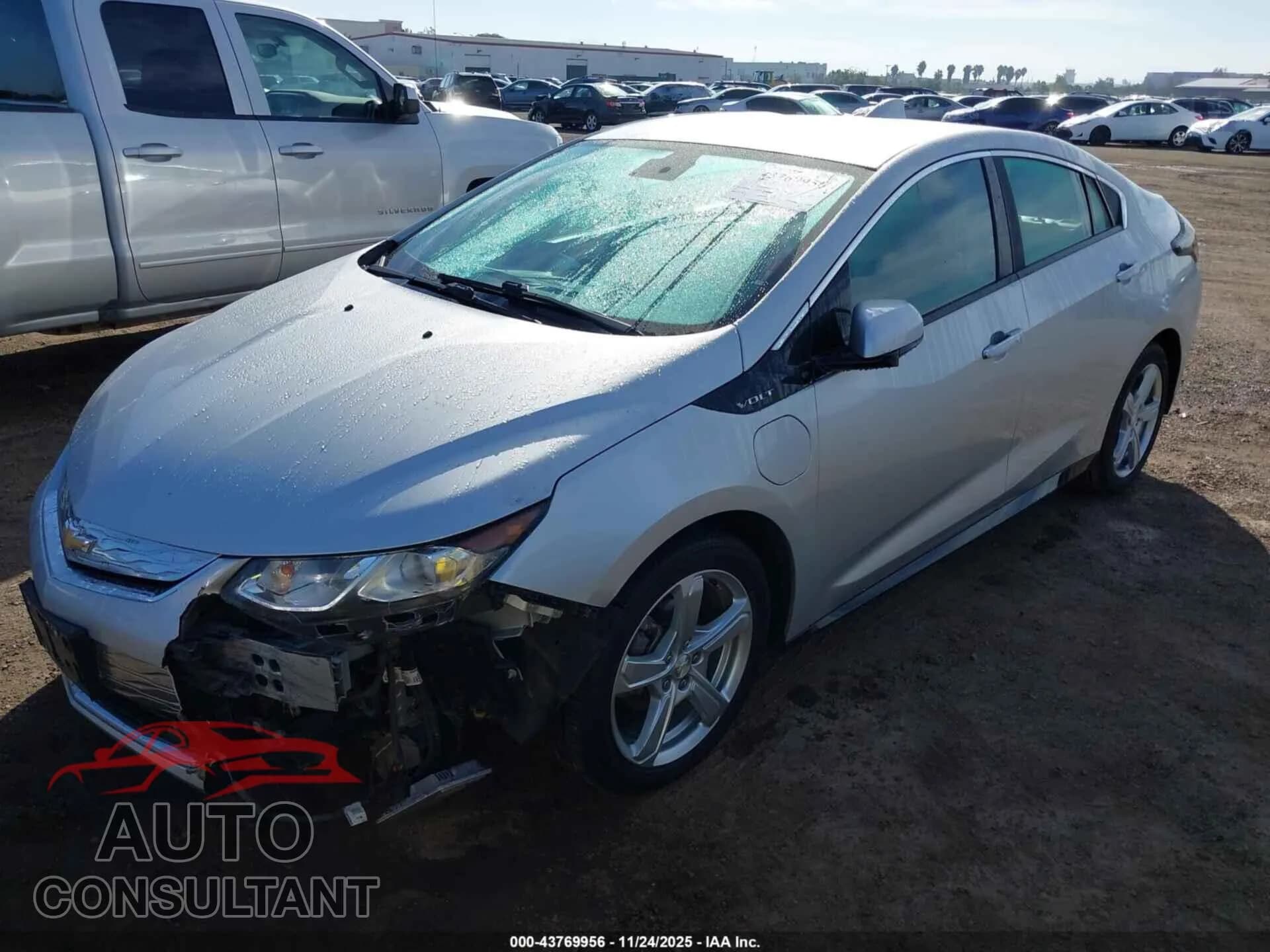 2017 CHEVROLET VOLT Damaged VIN 1G1RC6S52HU159108 – engine bay 2017 CHEVROLET VOLT Damaged VIN 1G1RC6S52HU159108 – engine bay