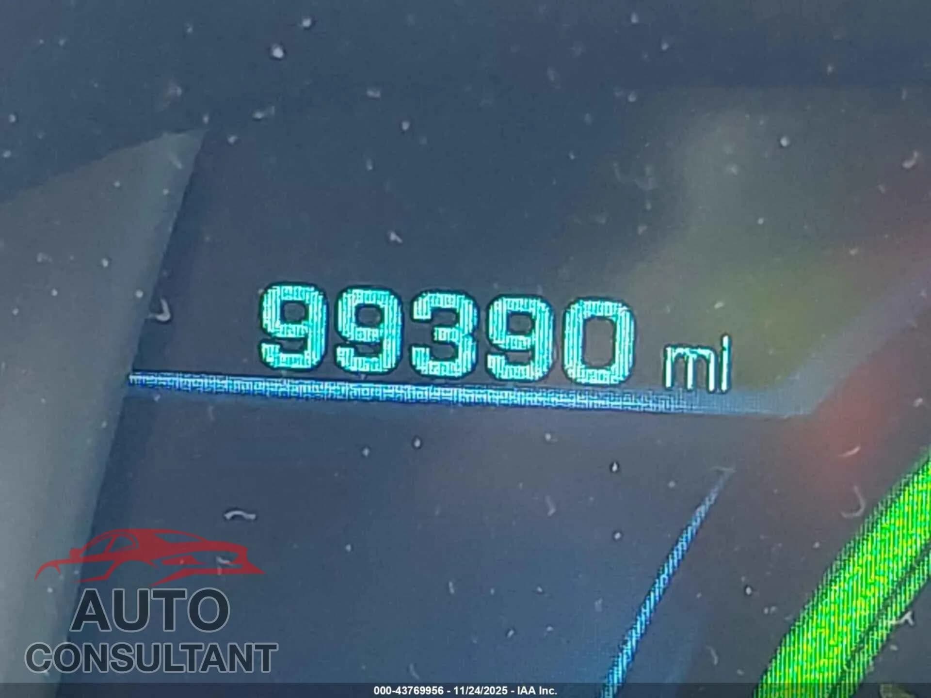 2017 CHEVROLET VOLT Damaged VIN 1G1RC6S52HU159108 – photo 15 2017 CHEVROLET VOLT Damaged VIN 1G1RC6S52HU159108 – photo 15