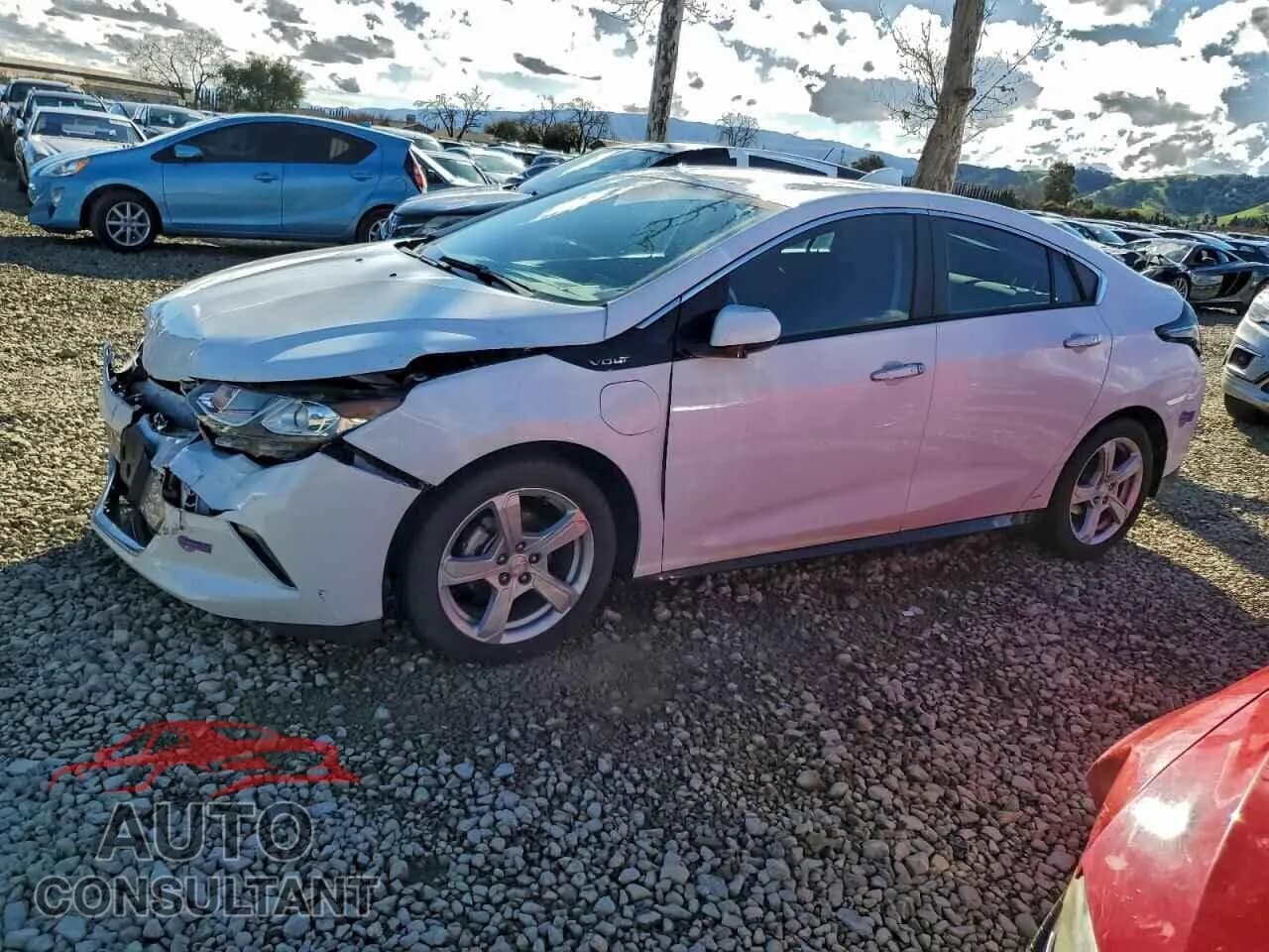 2018 CHEVROLET VOLT Damaged VIN 1G1RC6S5XJU152686 – front exterior 2018 CHEVROLET VOLT Damaged VIN 1G1RC6S5XJU152686 – front exterior