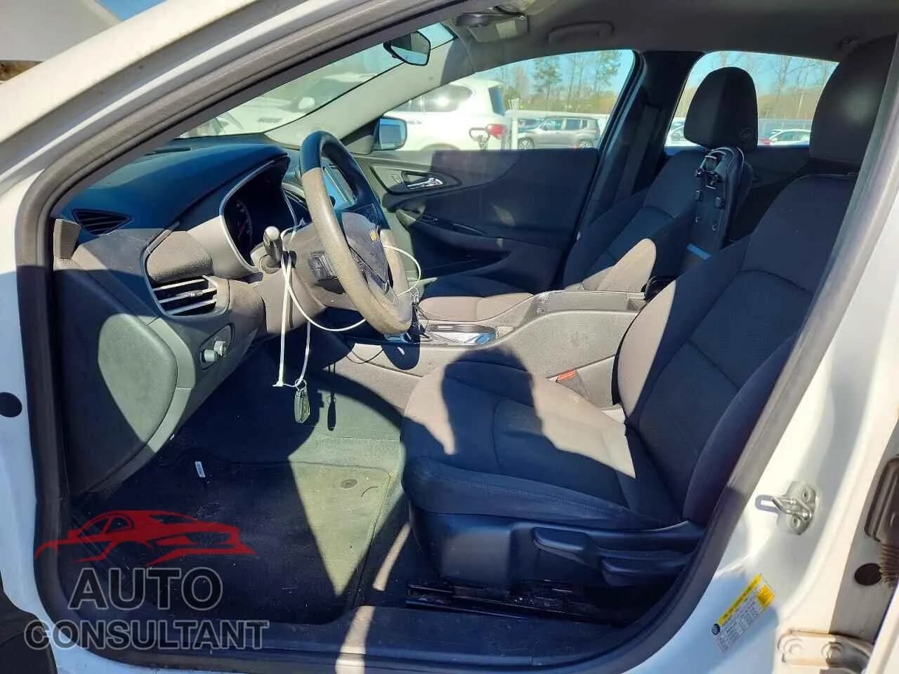 2017 CHEVROLET MALIBU Used VIN 1G1ZB5ST0HF263712 – exterior detail 2017 CHEVROLET MALIBU Used VIN 1G1ZB5ST0HF263712 – exterior detail