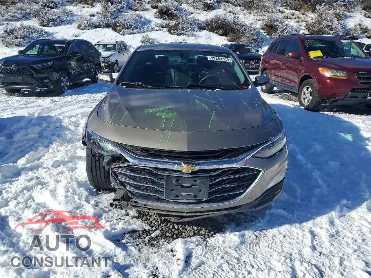 2022 CHEVROLET MALIBU Damaged VIN 1G1ZD5ST4NF174487 – interior seats 2022 CHEVROLET MALIBU Damaged VIN 1G1ZD5ST4NF174487 – interior seats