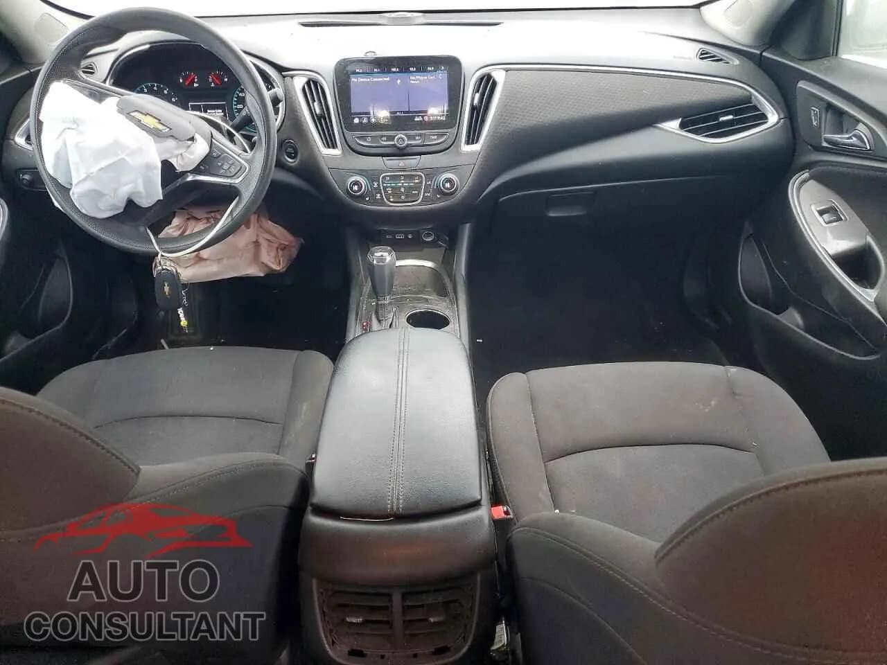 2019 CHEVROLET MALIBU Damaged VIN 1G1ZD5ST8KF167604 – undercarriage 2019 CHEVROLET MALIBU Damaged VIN 1G1ZD5ST8KF167604 – undercarriage