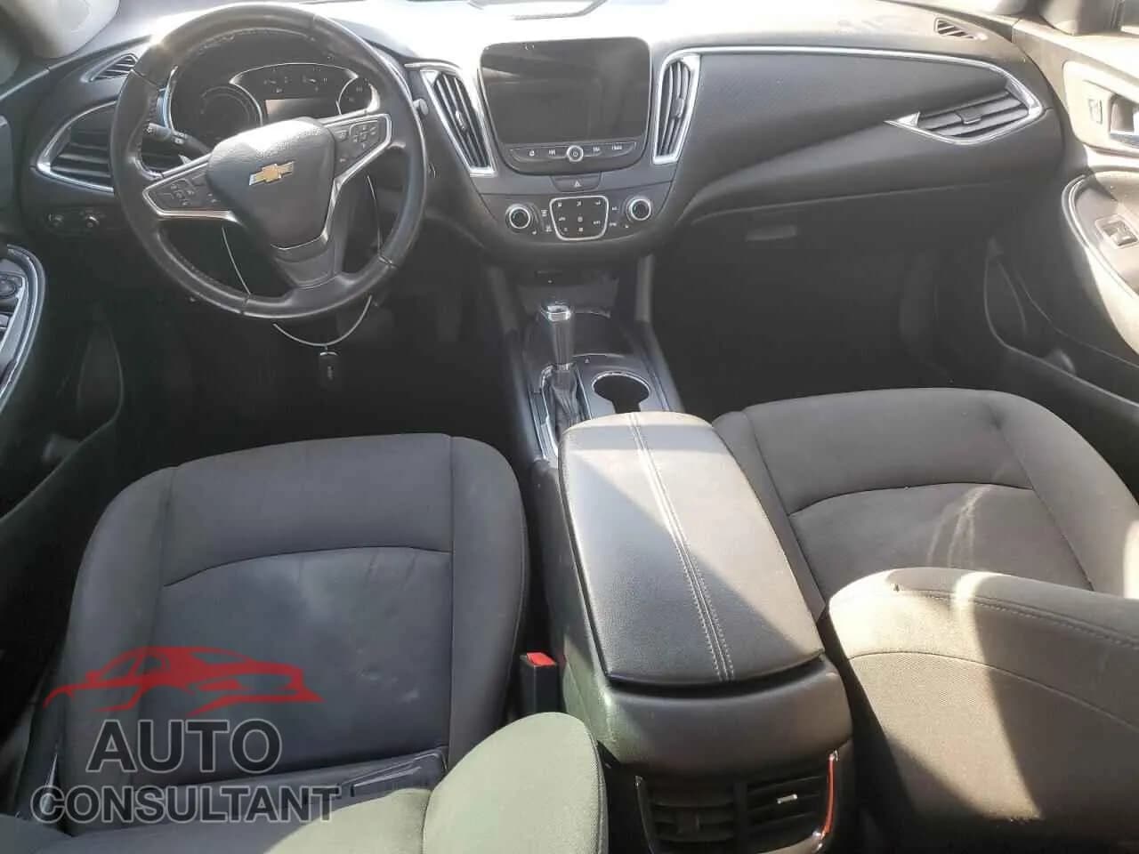 2018 CHEVROLET MALIBU Damaged VIN 1G1ZF5SU1JF274365 – undercarriage 2018 CHEVROLET MALIBU Damaged VIN 1G1ZF5SU1JF274365 – undercarriage