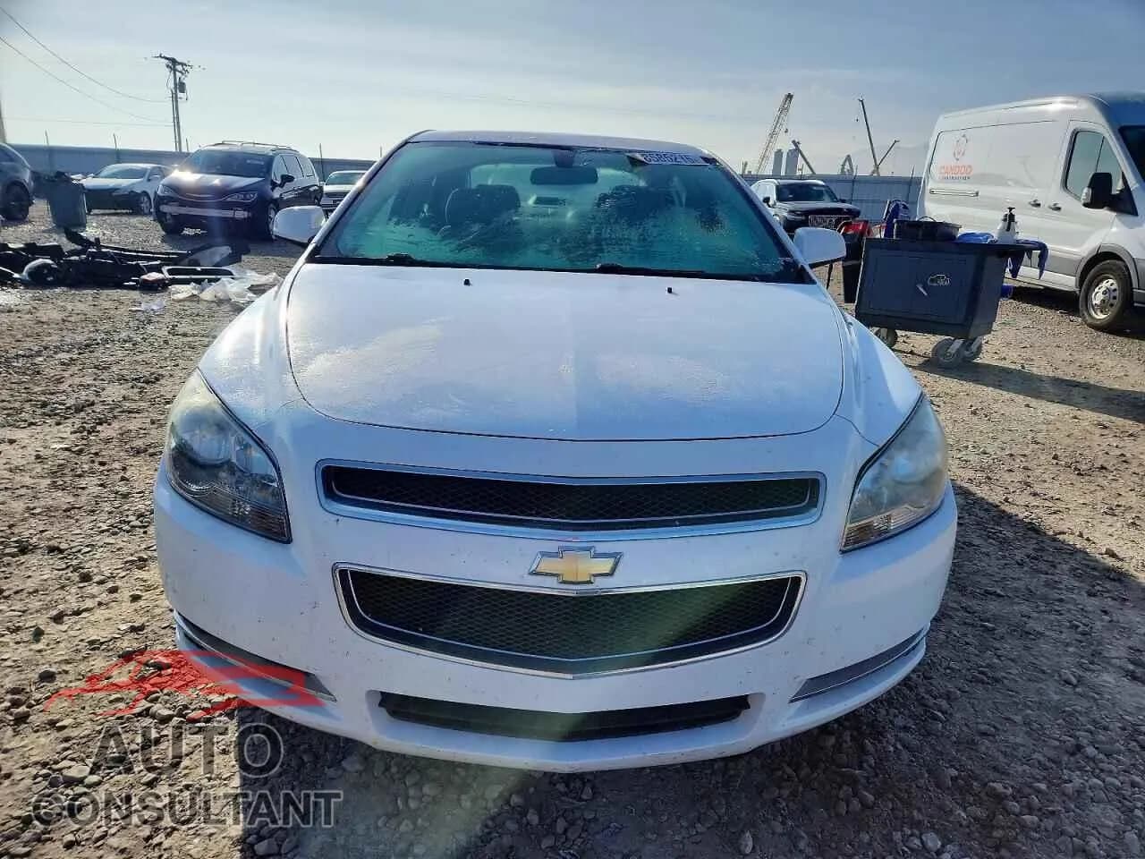 2009 CHEVROLET MALIBU Damaged VIN 1G1ZH57B19F115682 – interior seats 2009 CHEVROLET MALIBU Damaged VIN 1G1ZH57B19F115682 – interior seats