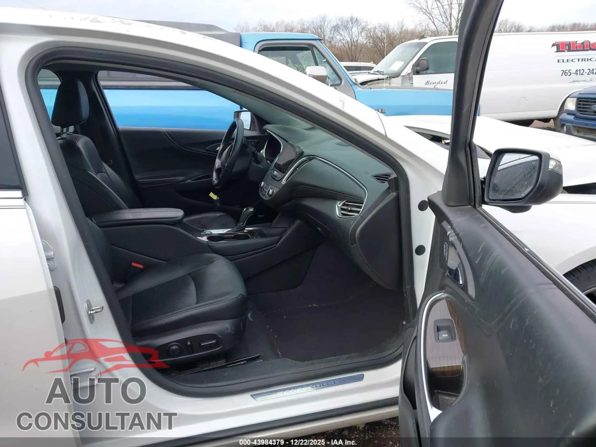 2017 CHEVROLET MALIBU Damaged VIN 1G1ZH5SX7HF152298 – interior seats 2017 CHEVROLET MALIBU Damaged VIN 1G1ZH5SX7HF152298 – interior seats