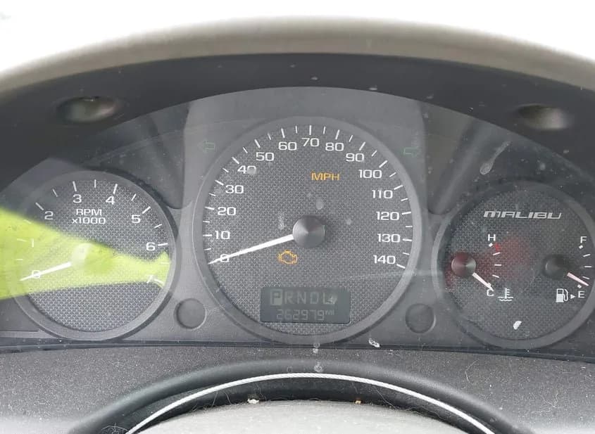 2005 CHEVROLET MALIBU Used VIN 1G1ZS52FX5F289238 – side profile 2005 CHEVROLET MALIBU Used VIN 1G1ZS52FX5F289238 – side profile