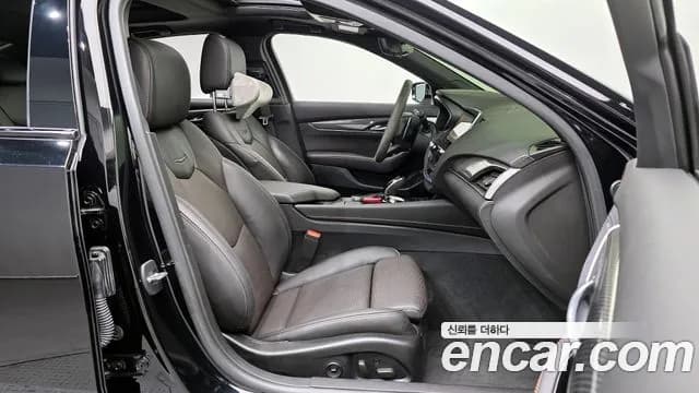 2020 Cadillac CT5 2.0 Sport Sold VIN 1G6D85RK8L0142308 – exterior detail 2020 Cadillac CT5 2.0 Sport Sold VIN 1G6D85RK8L0142308 – exterior detail