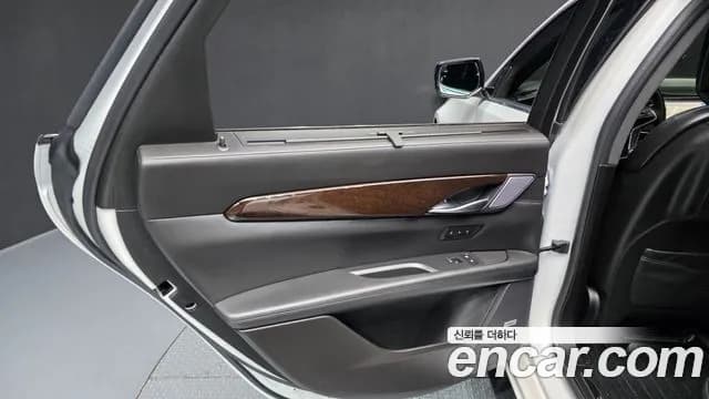 2019 Cadillac CT6 3.6 Platinum AWD Sold VIN 1G6K95RS8KU133491 – front exterior 2019 Cadillac CT6 3.6 Platinum AWD Sold VIN 1G6K95RS8KU133491 – front exterior