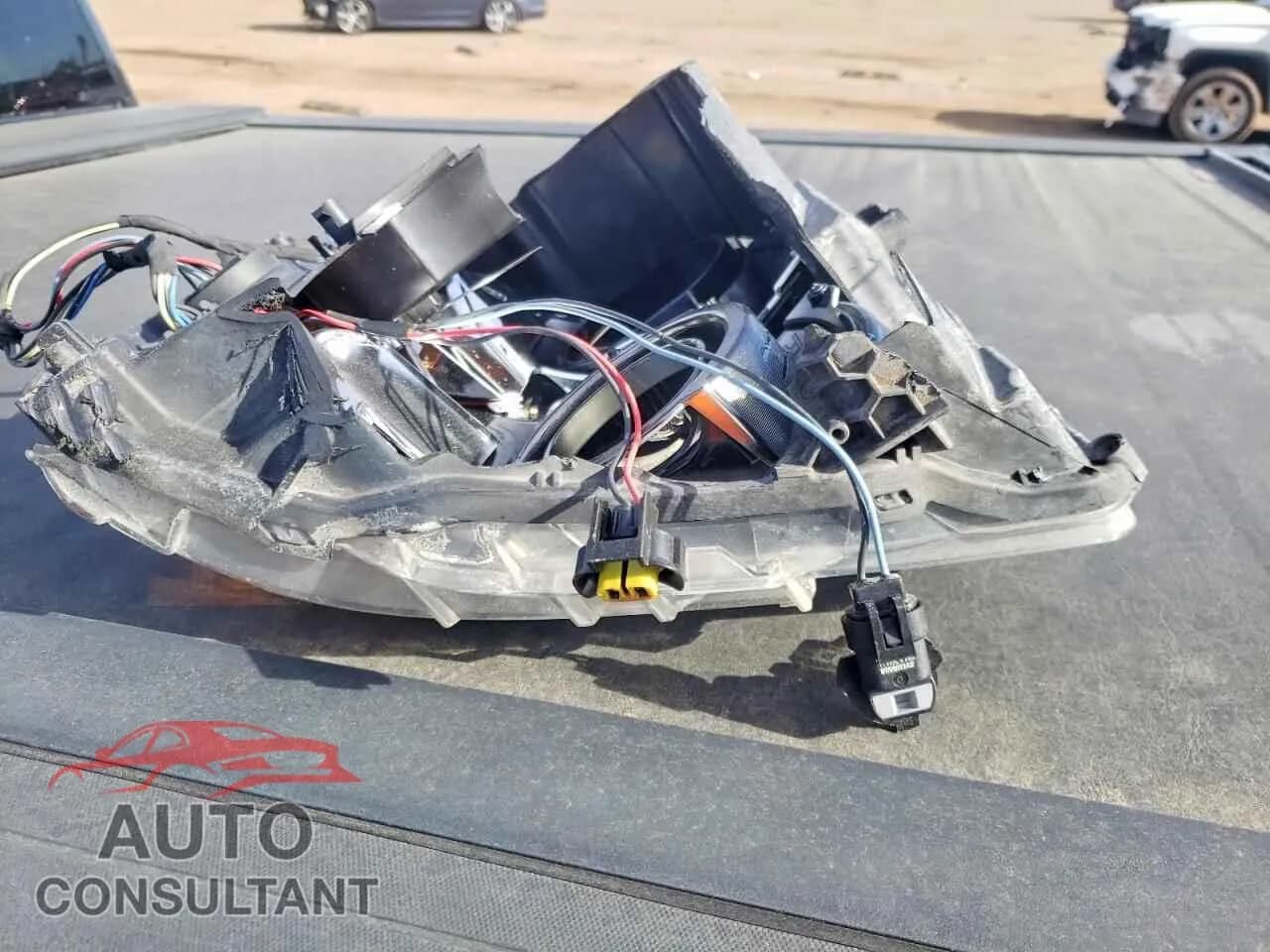 2017 CHEVROLET ALL Models Damaged VIN 1GC1KVEG6HF199694 – photo 12 2017 CHEVROLET ALL Models Damaged VIN 1GC1KVEG6HF199694 – photo 12