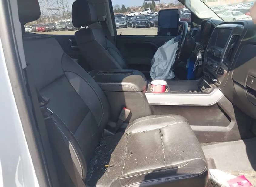 2018 CHEVROLET Silverado Used VIN 1GC1KWEY6JF215347 – side profile 2018 CHEVROLET Silverado Used VIN 1GC1KWEY6JF215347 – side profile