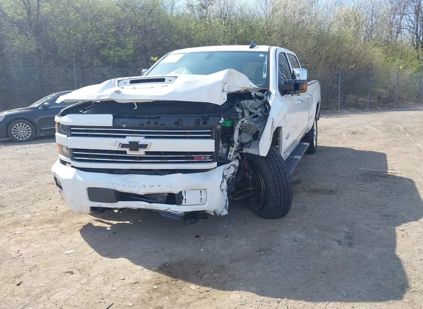 2018 CHEVROLET Silverado Used VIN 1GC1KWEY6JF215347 – undercarriage 2018 CHEVROLET Silverado Used VIN 1GC1KWEY6JF215347 – undercarriage