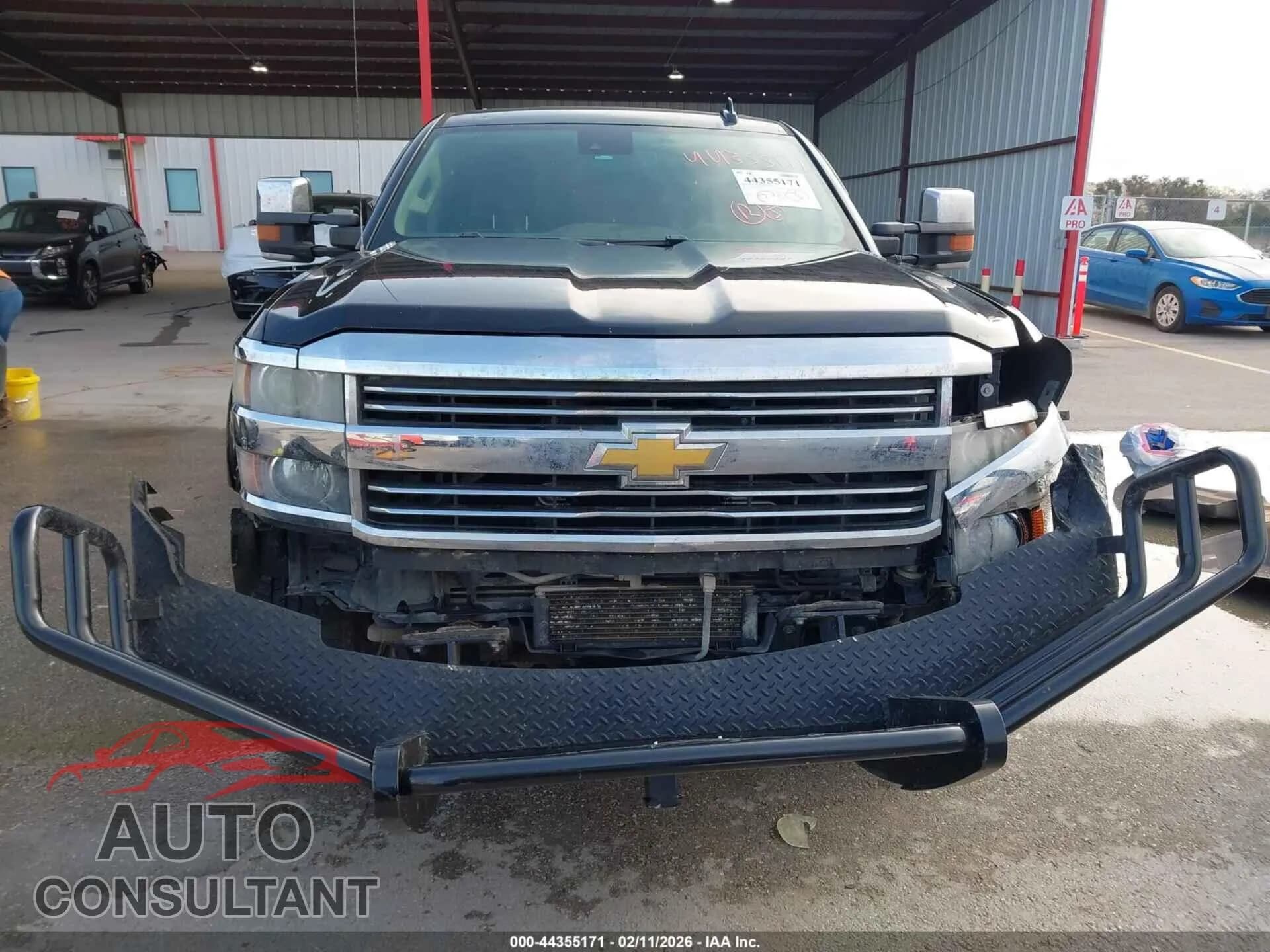 2015 CHEVROLET SILVERADO 3500HD Used VIN 1GC4K1E8XFF519630 – photo 16 2015 CHEVROLET SILVERADO 3500HD Used VIN 1GC4K1E8XFF519630 – photo 16