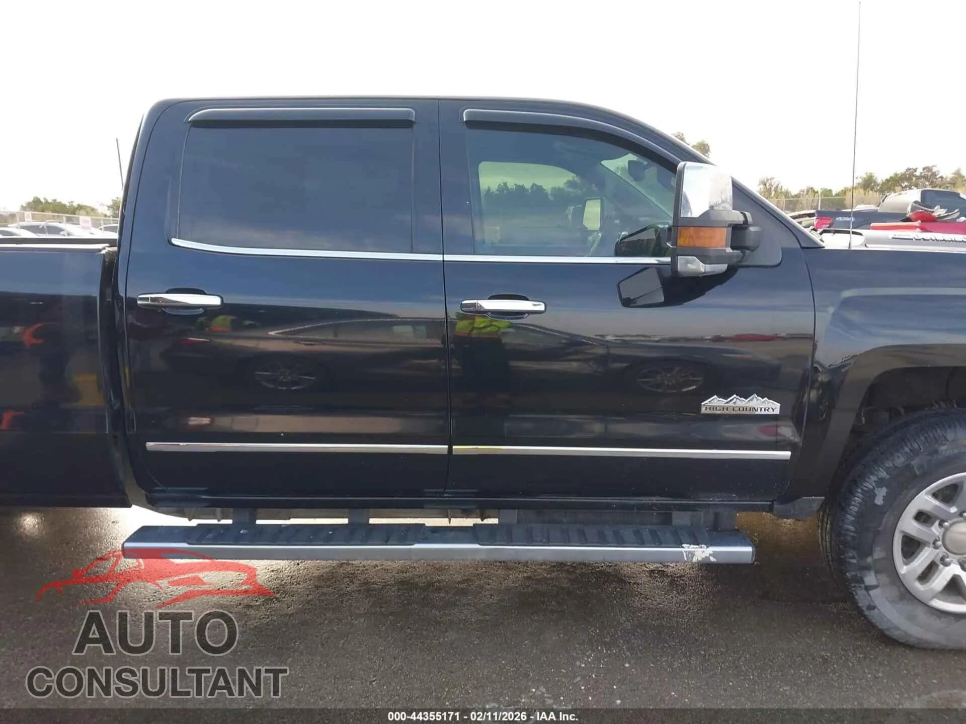 2015 CHEVROLET SILVERADO 3500HD Used VIN 1GC4K1E8XFF519630 – photo 17 2015 CHEVROLET SILVERADO 3500HD Used VIN 1GC4K1E8XFF519630 – photo 17