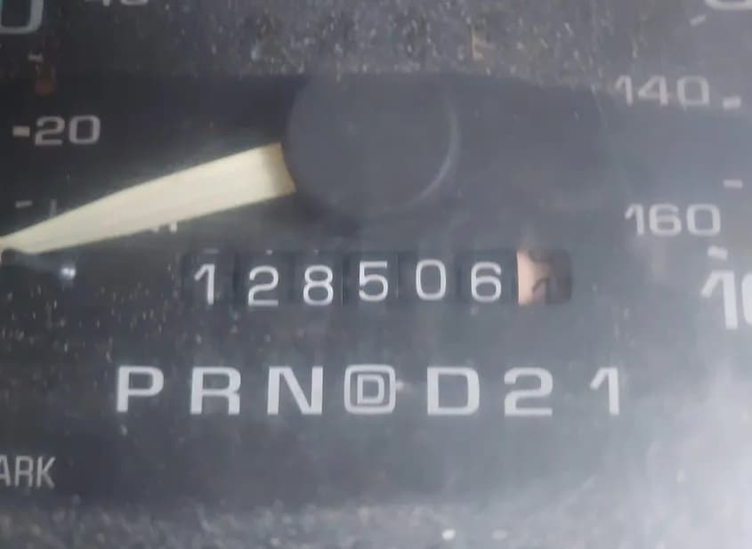 1997 CHEVROLET S-10 Pickup Used VIN 1GCCS19X0VK124746 – side profile 1997 CHEVROLET S-10 Pickup Used VIN 1GCCS19X0VK124746 – side profile