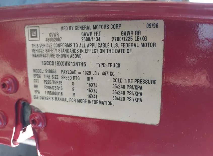 1997 CHEVROLET S-10 Pickup Used VIN 1GCCS19X0VK124746 – undercarriage 1997 CHEVROLET S-10 Pickup Used VIN 1GCCS19X0VK124746 – undercarriage