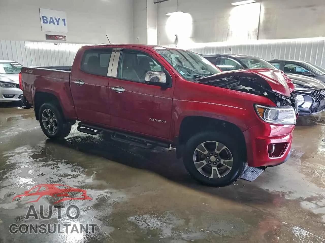 2017 CHEVROLET COLORADO Damaged VIN 1GCGTDEN6H1329177 – dashboard 2017 CHEVROLET COLORADO Damaged VIN 1GCGTDEN6H1329177 – dashboard