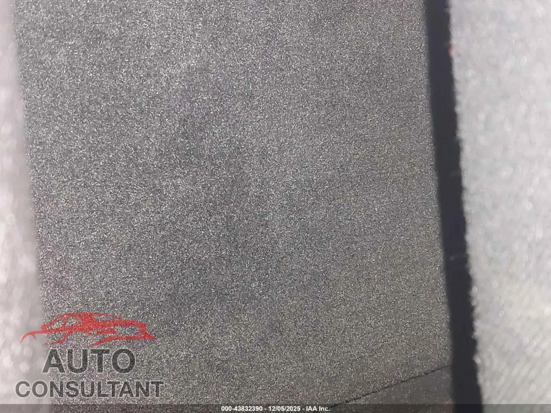 2013 CHEVROLET SILVERADO 1500 Damaged VIN 1GCNCSEA0DZ380064 – undercarriage 2013 CHEVROLET SILVERADO 1500 Damaged VIN 1GCNCSEA0DZ380064 – undercarriage