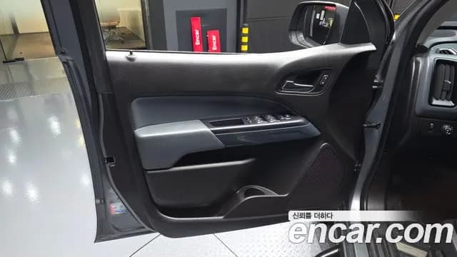 2021 Chevrolet Real New Colorado 3.6 Z71-X 4WD Sold VIN 1GCPT9EN7M1116438 – interior seats 2021 Chevrolet Real New Colorado 3.6 Z71-X 4WD Sold VIN 1GCPT9EN7M1116438 – interior seats