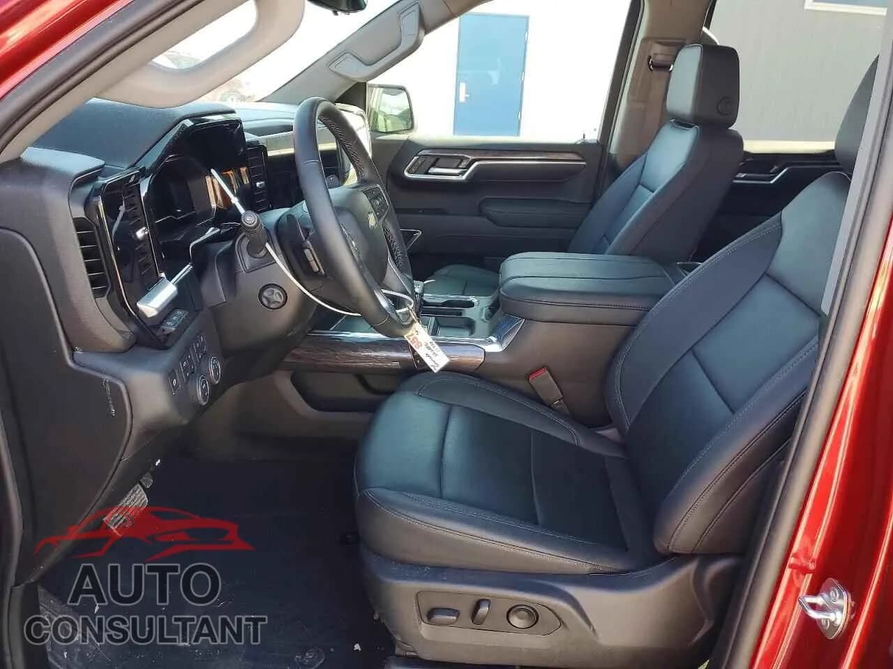 2025 CHEVROLET ALL Models Used VIN 1GCUKGED8SZ314672 – exterior detail 2025 CHEVROLET ALL Models Used VIN 1GCUKGED8SZ314672 – exterior detail