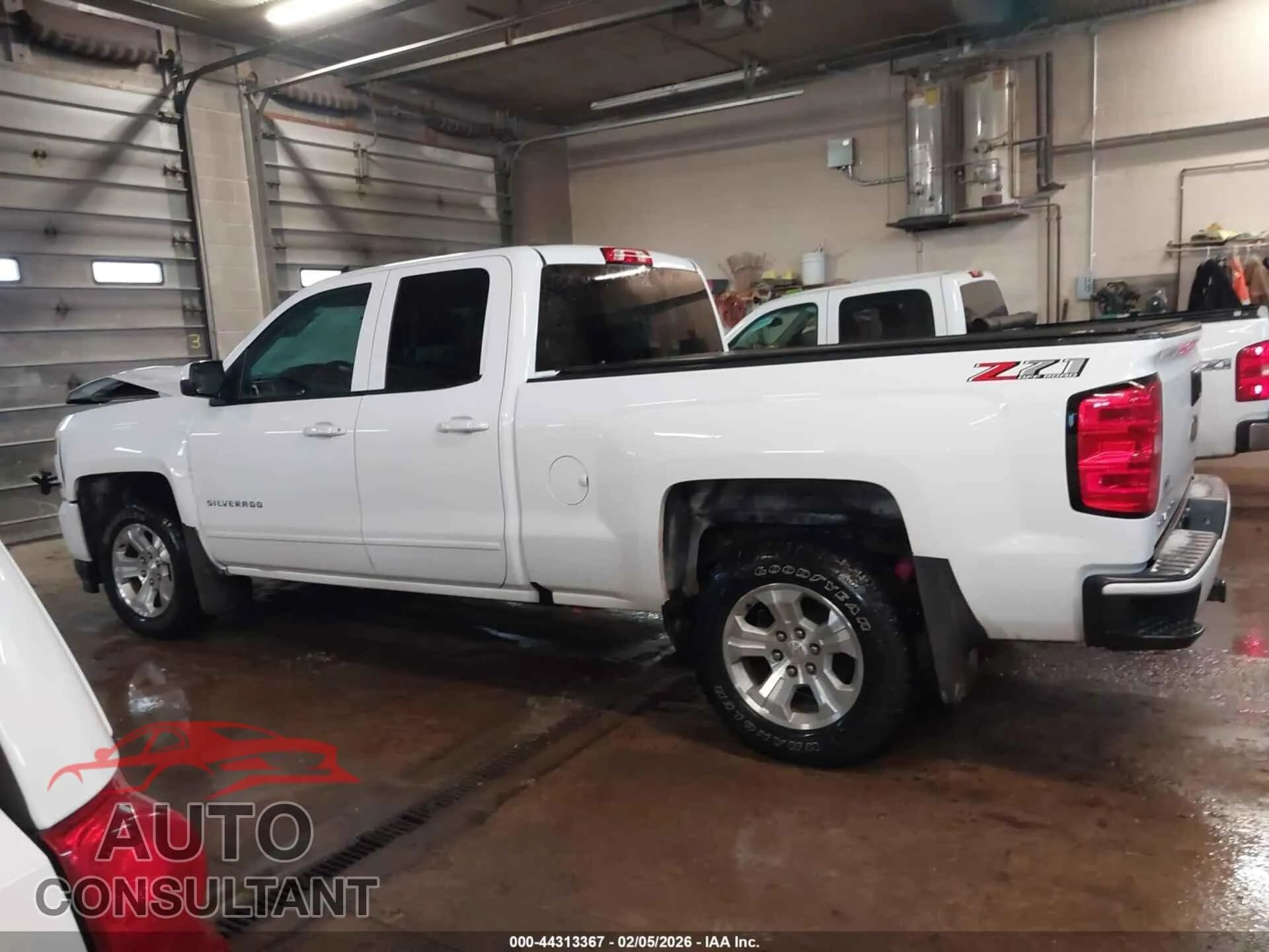 2018 CHEVROLET SILVERADO 1500 Used VIN 1GCVKREC6JZ245731 – photo 15 2018 CHEVROLET SILVERADO 1500 Used VIN 1GCVKREC6JZ245731 – photo 15