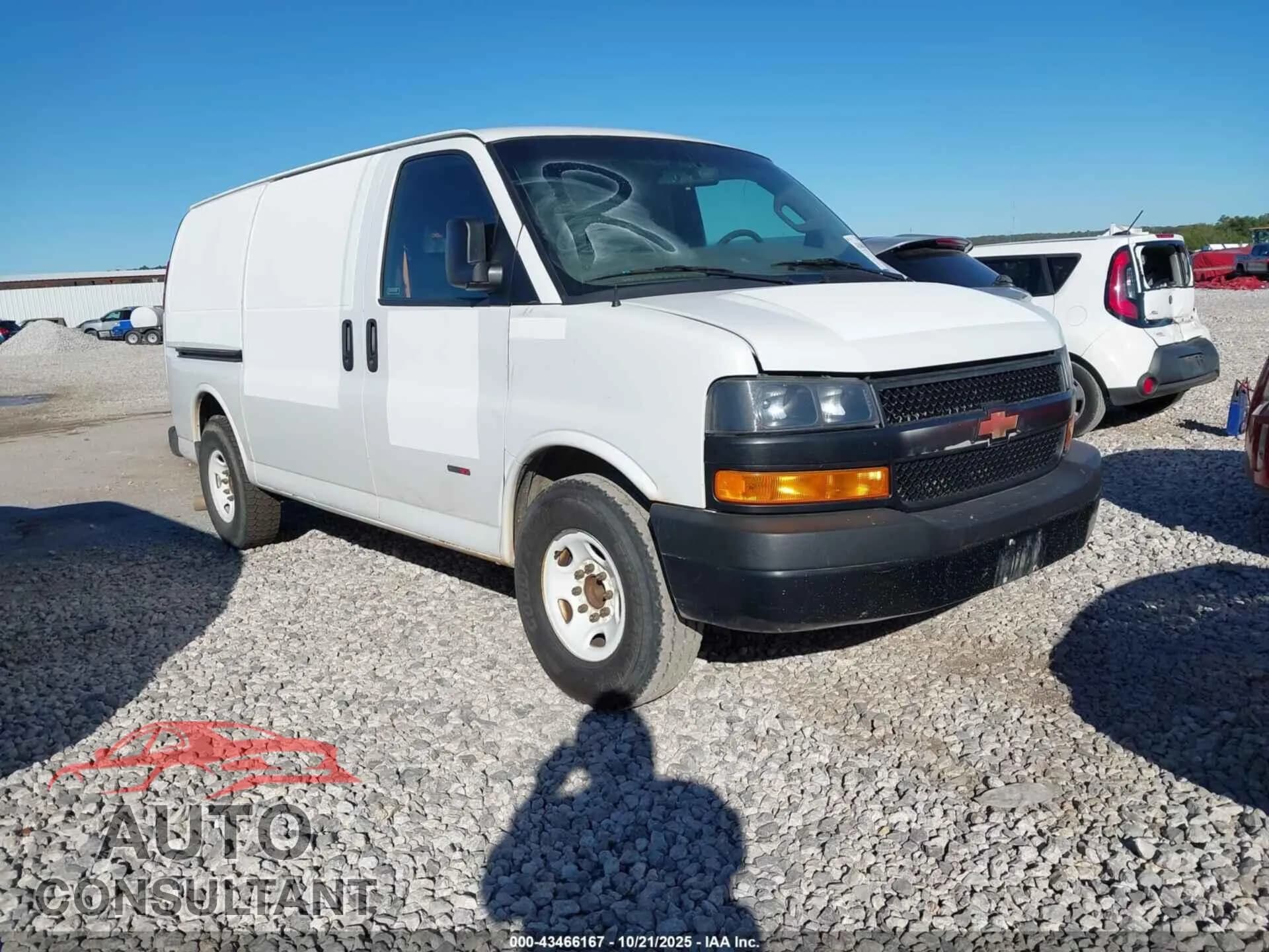 2019 CHEVROLET EXPRESS 2500 Damaged VIN 1GCWGAF12K1219325 – front exterior 2019 CHEVROLET EXPRESS 2500 Damaged VIN 1GCWGAF12K1219325 – front exterior