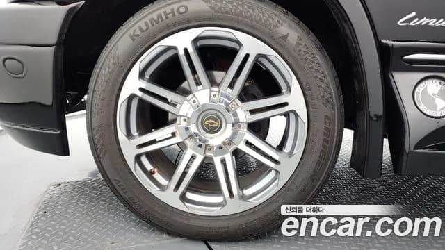 2018 Chevrolet Express Van 6.0 Sold VIN 1GCWGAFG0J1160521 – exterior detail 2018 Chevrolet Express Van 6.0 Sold VIN 1GCWGAFG0J1160521 – exterior detail
