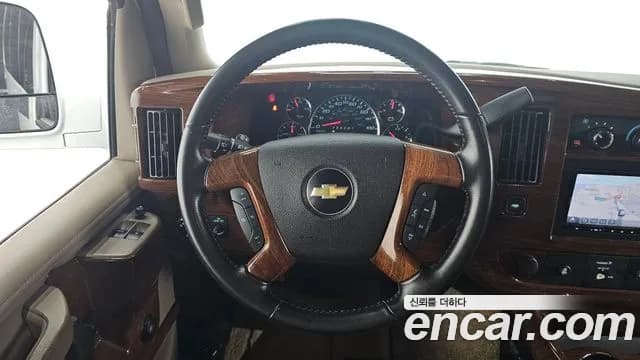 2019 Chevrolet Express Van 6.0 Sold VIN 1GCWGAFG5K1326700 – interior seats 2019 Chevrolet Express Van 6.0 Sold VIN 1GCWGAFG5K1326700 – interior seats